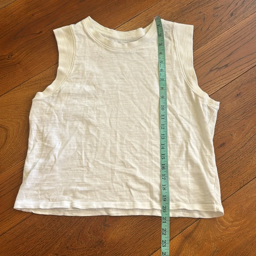 Muscle Tank - Picture 7 of 7